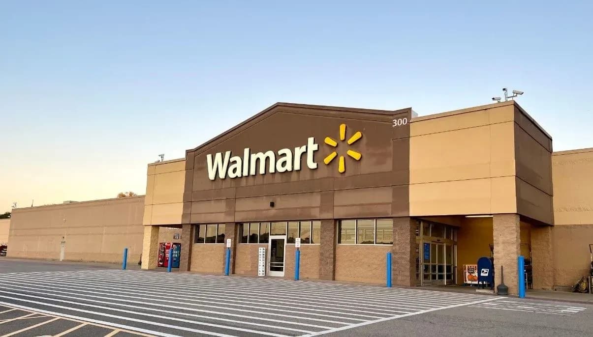  What Time Does Walmart Open & Close in 2025